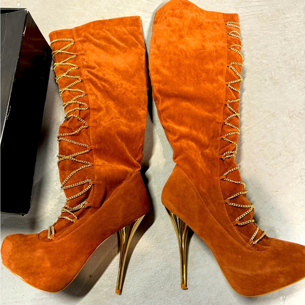 Lucille by Scene (SHOEDAZZLE) Brown faux suede gold chain and heel boots